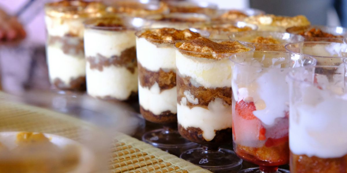 No More Dessert Disasters: Dessert Cups for Party Catering