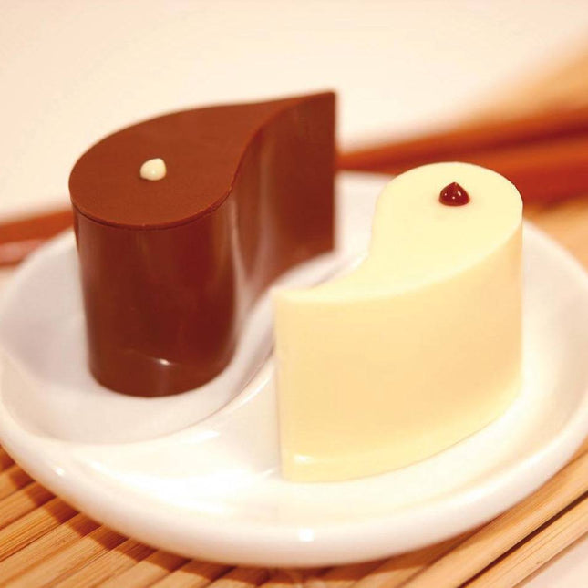 Porcelain Mini Yin Yang 3.5 in. - Pack of 12
