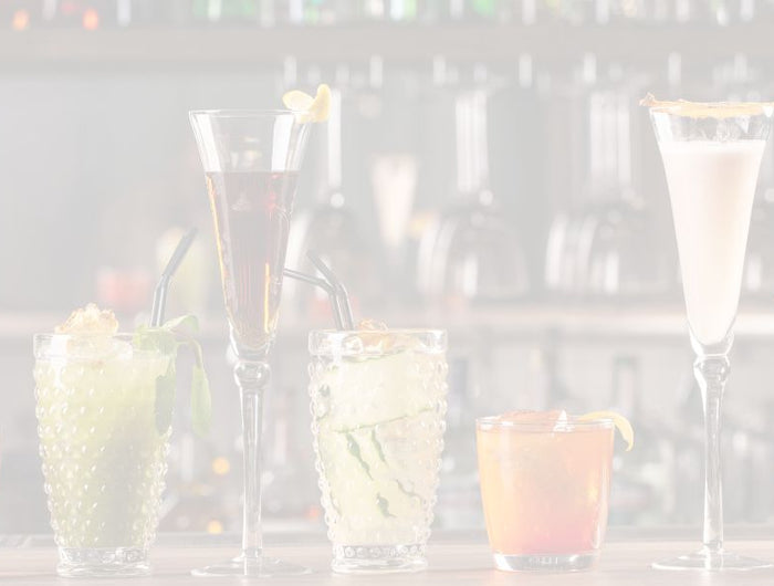 <h1>5 Smart Ways to Use Mini Cocktail Glasses at Parties</h1>